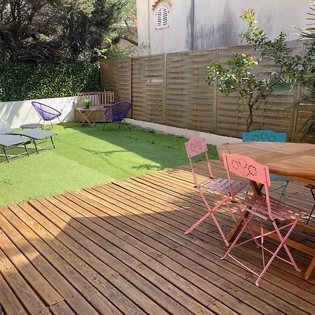 Avec Jardin Αντίμπ