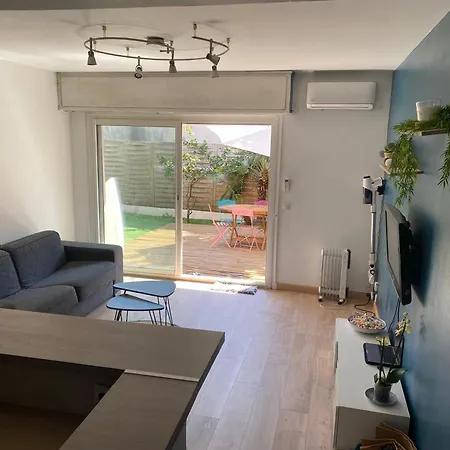 Lägenhet Avec Jardin